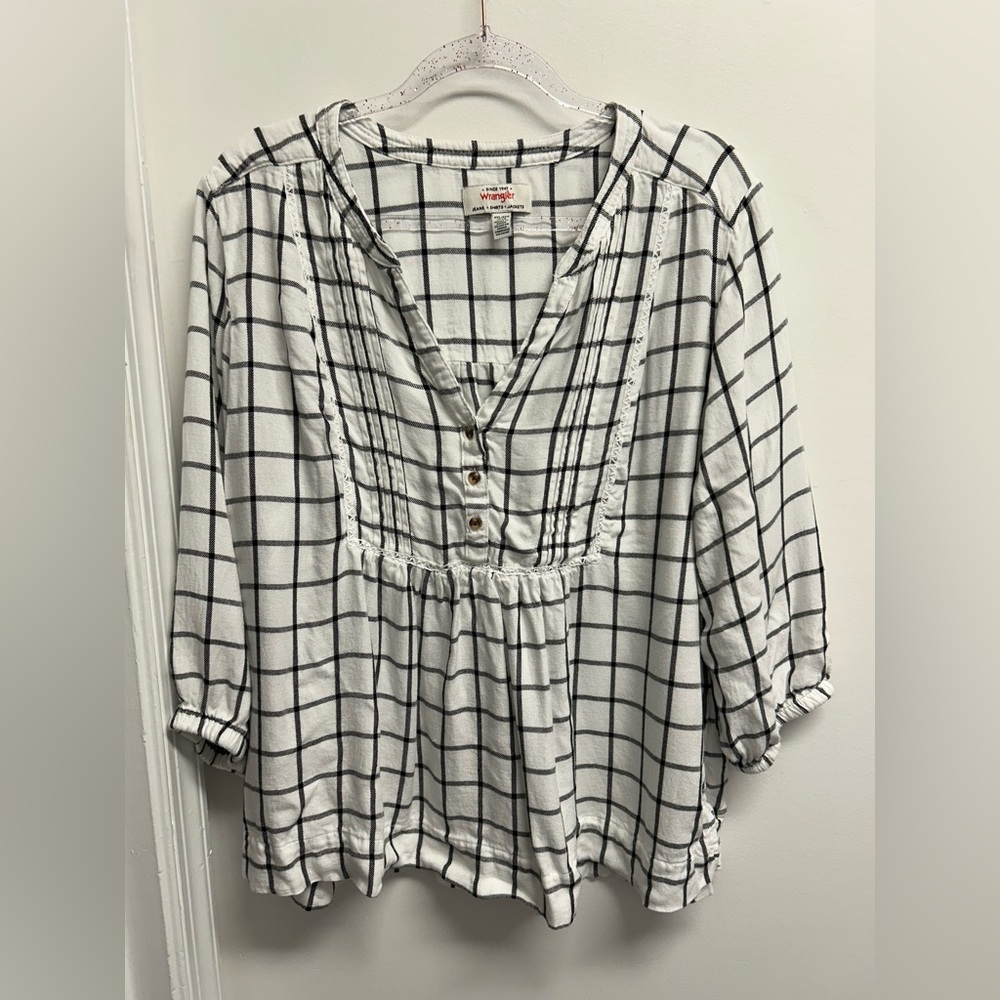 Wrangler White and Black Grid Blouse